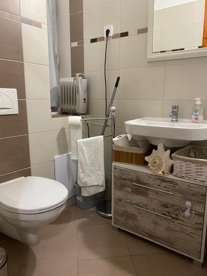 Anna Apartman Pápa 外观 照片
